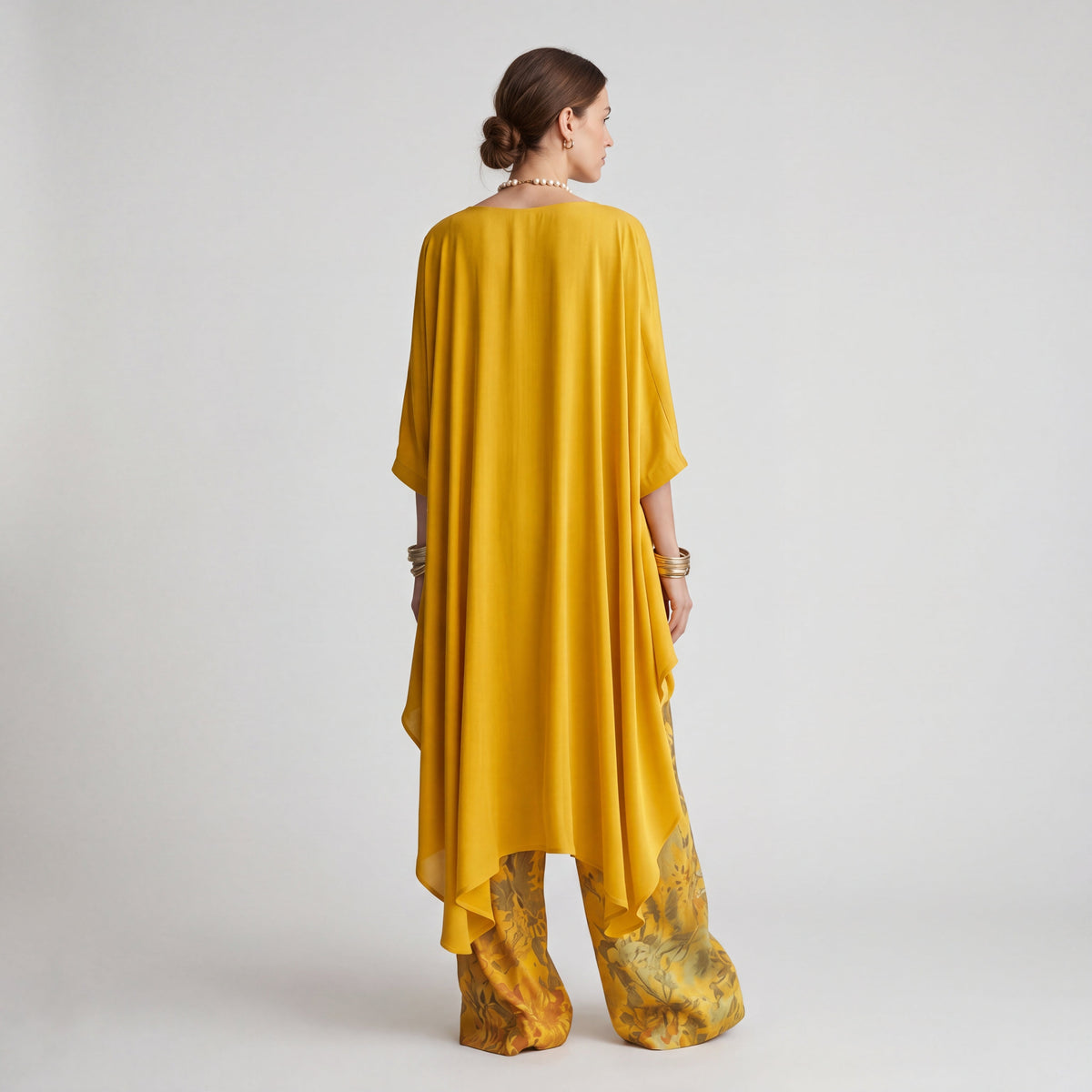 LORENA | CONJUNTO BOHO CON UN ENCANTO RADIANTE